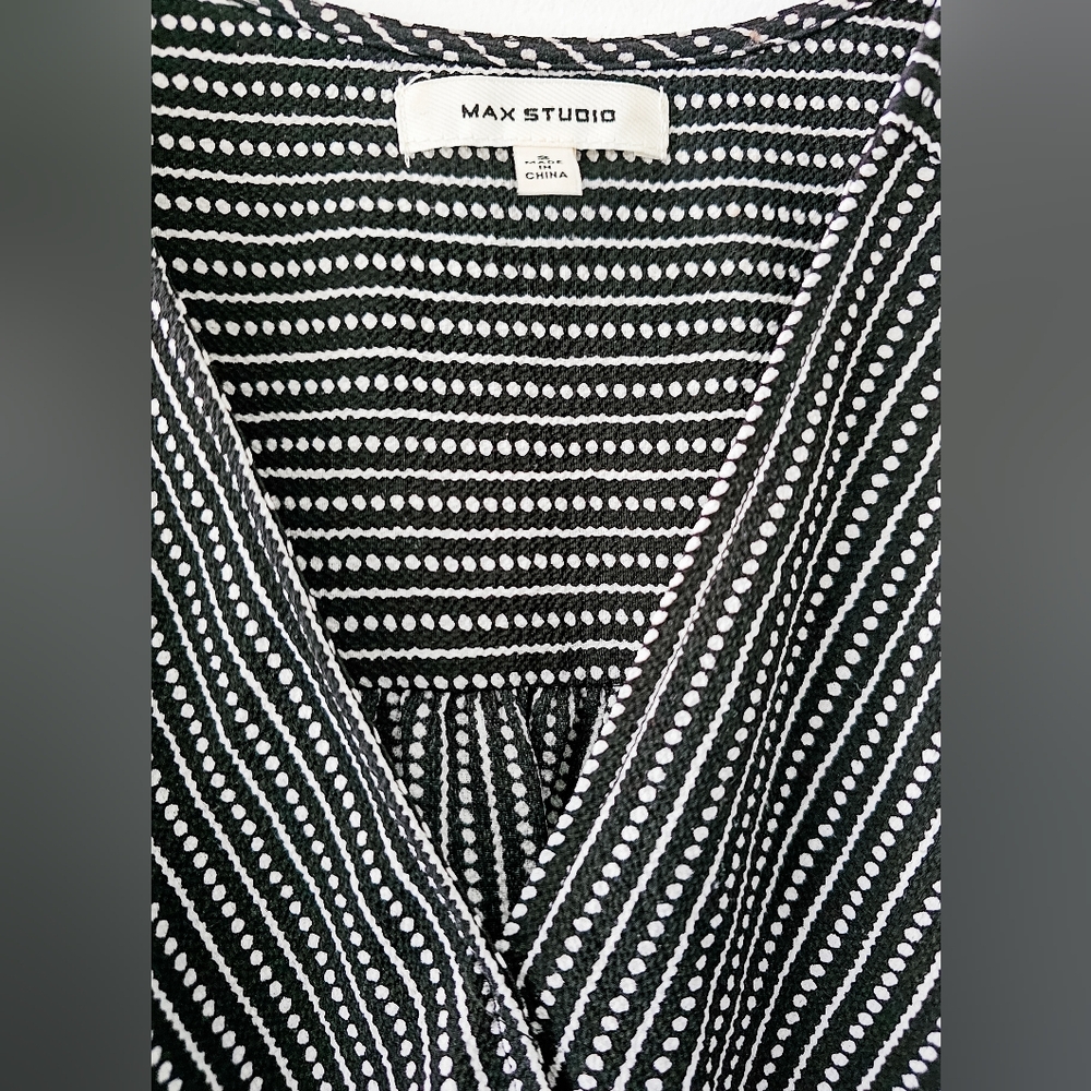 Max Studio Blouse - Picture 3 of 5